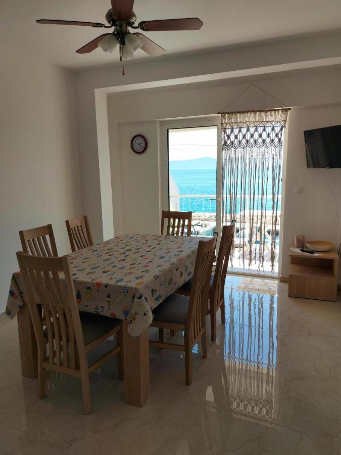 Apartments By The Sea Podgora, Makarska - 11469 Exteriér fotografie